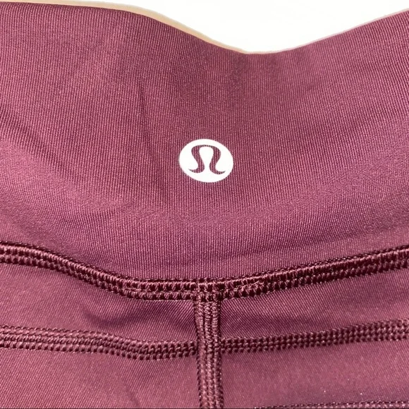 Lululemon maroon cropped leggings size 6 - Picture 4 of 4